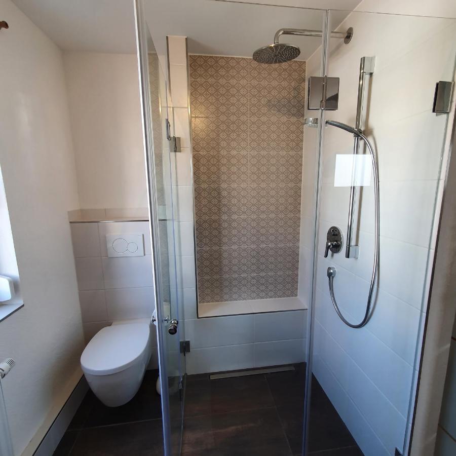 Alte Backstube - Ferienwohnung Huettenstube Und Ferienzimmer Auszeit Erkenbrechtsweiler Exteriér fotografie
